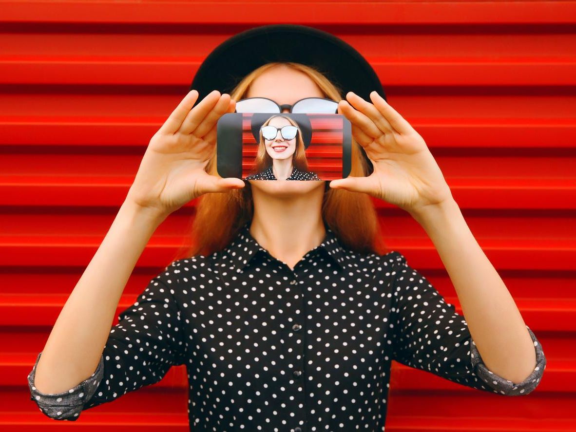 Trendy w fotografii reklamowej na 2026 rok – co zdominuje rynek wizualny?